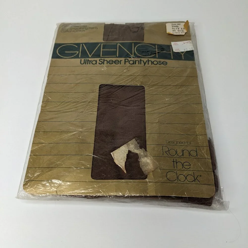 Givenchy Ultra Sheer Pantyhose Style 507 Le Beige Bare Stateley Fits 5'8